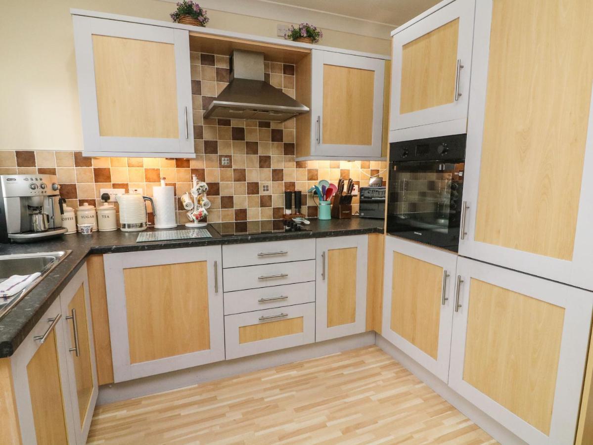 Apartment 1 Morecambe Bagian luar foto
